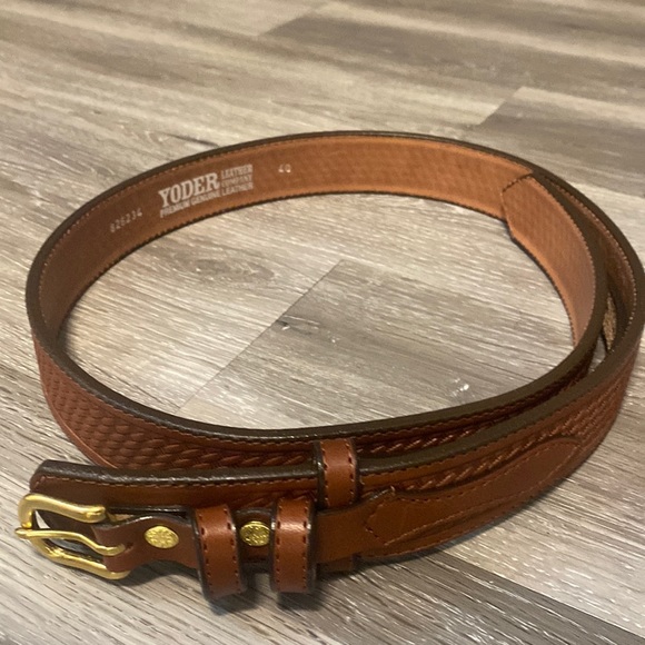 Yoder leather company belt - Picture 1 of 4